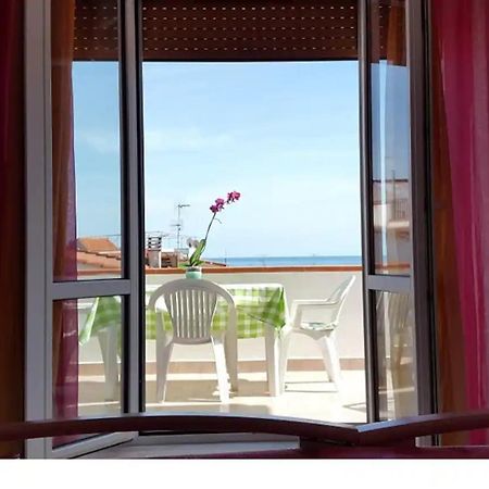 B&B Villa Palma มารีนาดีกาเมโรตา ภายนอก รูปภาพ